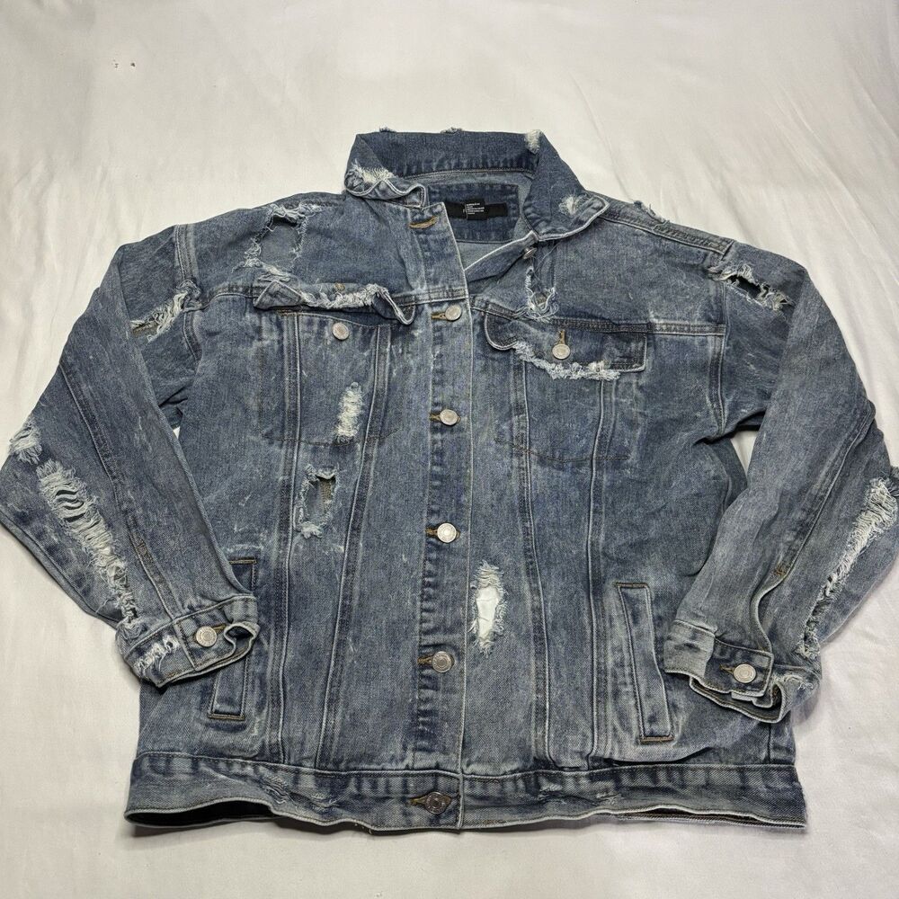Forever 21 Distressed Light Wash Denim Jacket Women’s Small